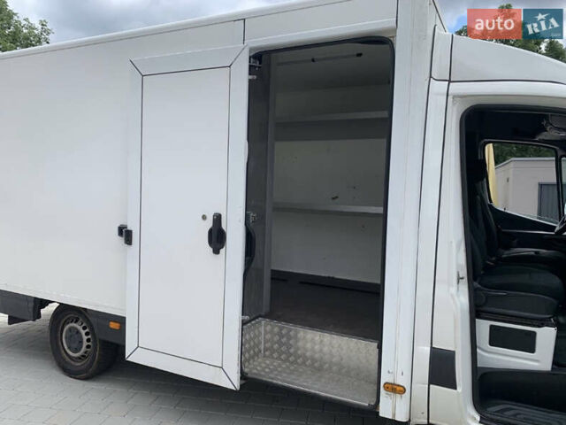 Белый Мерседес Sprinter, объемом двигателя 0 л и пробегом 221 тыс. км за 25736 $, фото 11 на Automoto.ua