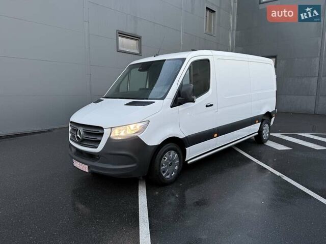 Мерседес Sprinter 2020 в Киеве на Automoto.ua Белый Мерседес Sprinter, объемом двигателя 2.2 л и пробегом 288 тыс. км за 23850 $, фото 15 на Automoto.ua