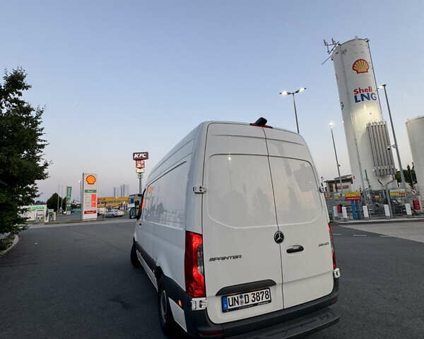 Білий Мерседес Sprinter, об'ємом двигуна 2.2 л та пробігом 201 тис. км за 25000 $, фото 14 на Automoto.ua