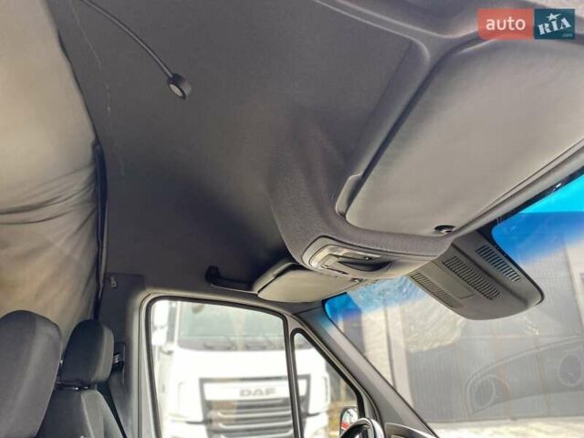 Белый Мерседес Sprinter, объемом двигателя 0 л и пробегом 198 тыс. км за 27850 $, фото 29 на Automoto.ua
