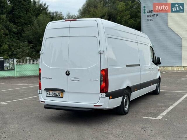 Белый Мерседес Sprinter, объемом двигателя 2.2 л и пробегом 243 тыс. км за 25800 $, фото 76 на Automoto.ua