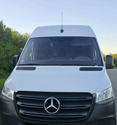 Белый Мерседес Sprinter, объемом двигателя 2.2 л и пробегом 174 тыс. км за 27500 $, фото 23 на Automoto.ua