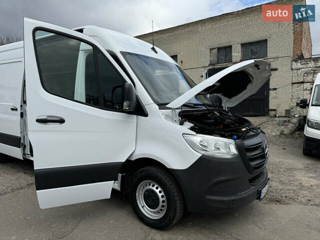 Белый Мерседес Sprinter, объемом двигателя 2.2 л и пробегом 299 тыс. км за 25600 $, фото 42 на Automoto.ua
