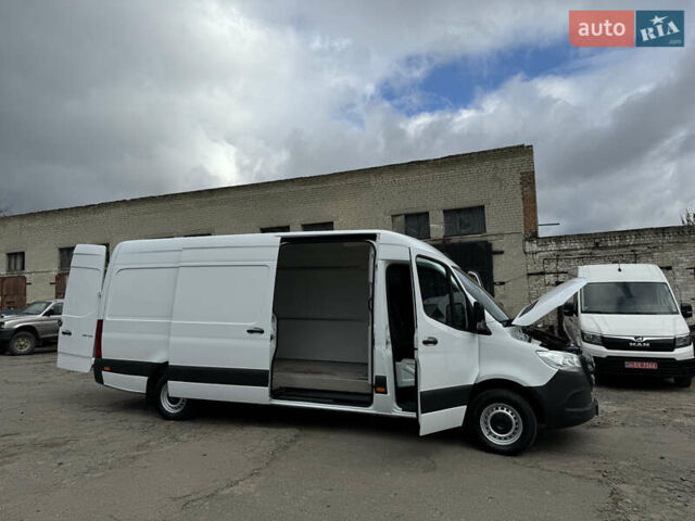 Белый Мерседес Sprinter, объемом двигателя 2.2 л и пробегом 299 тыс. км за 25600 $, фото 43 на Automoto.ua