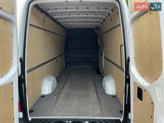 Белый Мерседес Sprinter, объемом двигателя 2.14 л и пробегом 337 тыс. км за 24800 $, фото 9 на Automoto.ua