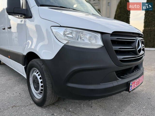 Белый Мерседес Sprinter, объемом двигателя 2.14 л и пробегом 230 тыс. км за 21500 $, фото 10 на Automoto.ua