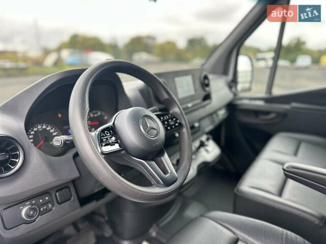 Белый Мерседес Sprinter, объемом двигателя 2.14 л и пробегом 433 тыс. км за 27900 $, фото 31 на Automoto.ua