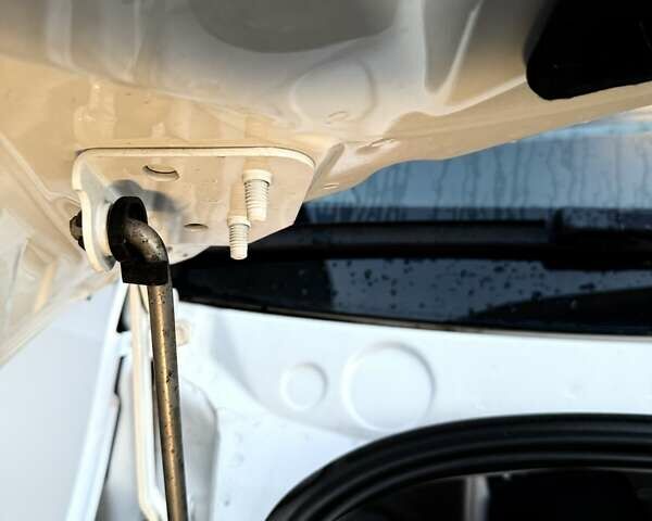 Мерседес Sprinter 2020 в Киеве на Automoto.ua Белый Мерседес Sprinter, объемом двигателя 2.2 л и пробегом 288 тыс. км за 23850 $, фото 59 на Automoto.ua