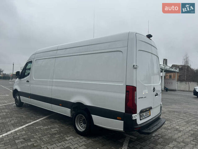 Белый Мерседес Sprinter, объемом двигателя 2.99 л и пробегом 372 тыс. км за 44686 $, фото 10 на Automoto.ua