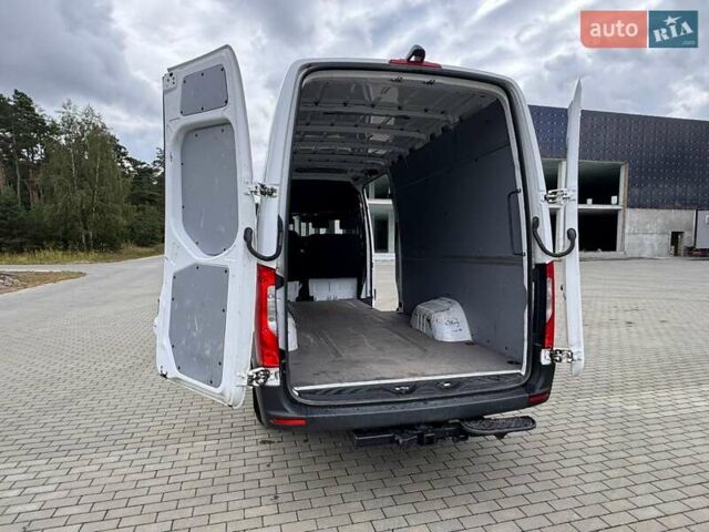Білий Мерседес Sprinter, об'ємом двигуна 3 л та пробігом 380 тис. км за 34700 $, фото 5 на Automoto.ua