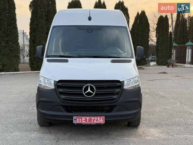 Белый Мерседес Sprinter, объемом двигателя 2.14 л и пробегом 230 тыс. км за 21500 $, фото 2 на Automoto.ua