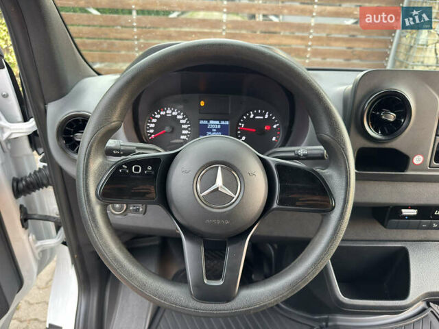 Білий Мерседес Sprinter, об'ємом двигуна 2.2 л та пробігом 254 тис. км за 24500 $, фото 93 на Automoto.ua