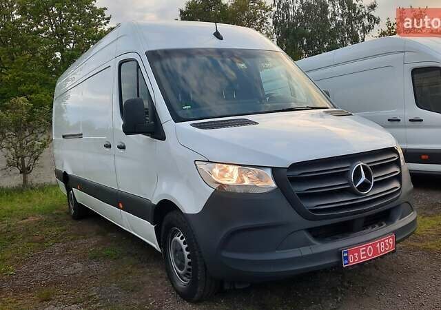 Белый Мерседес Sprinter, объемом двигателя 2.2 л и пробегом 201 тыс. км за 26599 $, фото 14 на Automoto.ua