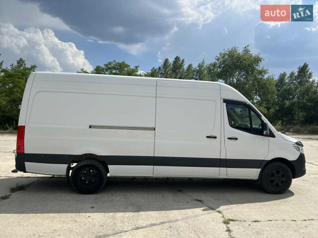 Белый Мерседес Sprinter, объемом двигателя 2.99 л и пробегом 32 тыс. км за 49900 $, фото 6 на Automoto.ua