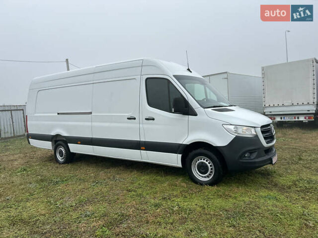 Белый Мерседес Sprinter, объемом двигателя 2.2 л и пробегом 143 тыс. км за 24400 $, фото 22 на Automoto.ua