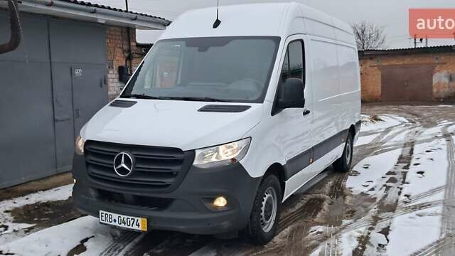 Белый Мерседес Sprinter, объемом двигателя 2.2 л и пробегом 222 тыс. км за 23999 $, фото 6 на Automoto.ua