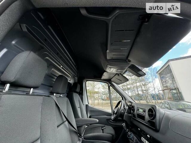 Белый Мерседес Sprinter, объемом двигателя 3 л и пробегом 260 тыс. км за 34850 $, фото 20 на Automoto.ua