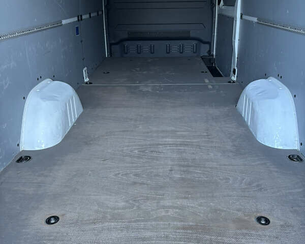 Белый Мерседес Sprinter, объемом двигателя 2.2 л и пробегом 280 тыс. км за 29500 $, фото 29 на Automoto.ua