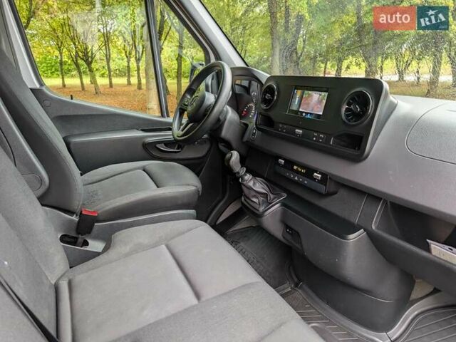 Білий Мерседес Sprinter, об'ємом двигуна 2.2 л та пробігом 291 тис. км за 25999 $, фото 87 на Automoto.ua