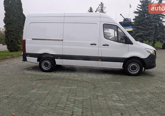 Белый Мерседес Sprinter, объемом двигателя 0 л и пробегом 212 тыс. км за 24200 $, фото 7 на Automoto.ua