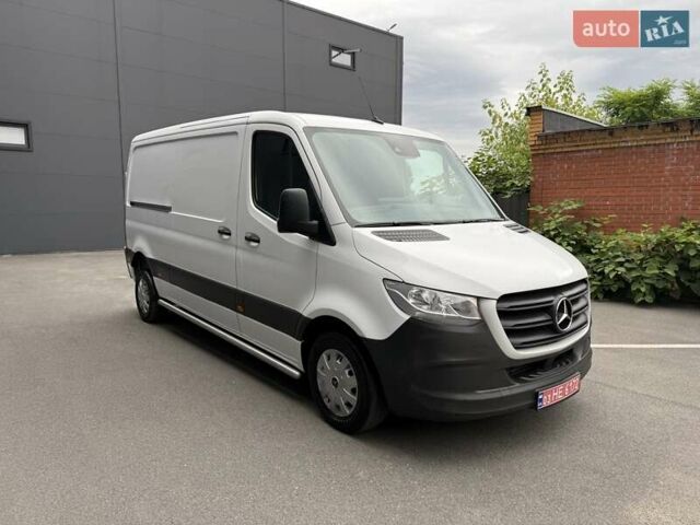 Белый Мерседес Sprinter, объемом двигателя 2.2 л и пробегом 287 тыс. км за 25450 $, фото 14 на Automoto.ua