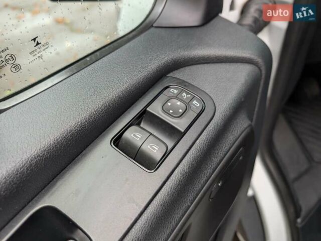 Білий Мерседес Sprinter, об'ємом двигуна 2.2 л та пробігом 291 тис. км за 25999 $, фото 60 на Automoto.ua