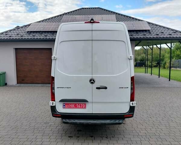 Білий Мерседес Sprinter, об'ємом двигуна 3 л та пробігом 360 тис. км за 33098 $, фото 8 на Automoto.ua