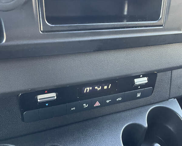 Білий Мерседес Sprinter, об'ємом двигуна 3 л та пробігом 230 тис. км за 39000 $, фото 17 на Automoto.ua