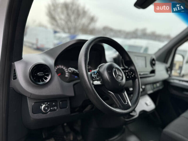 Белый Мерседес Sprinter, объемом двигателя 2.14 л и пробегом 223 тыс. км за 23900 $, фото 20 на Automoto.ua