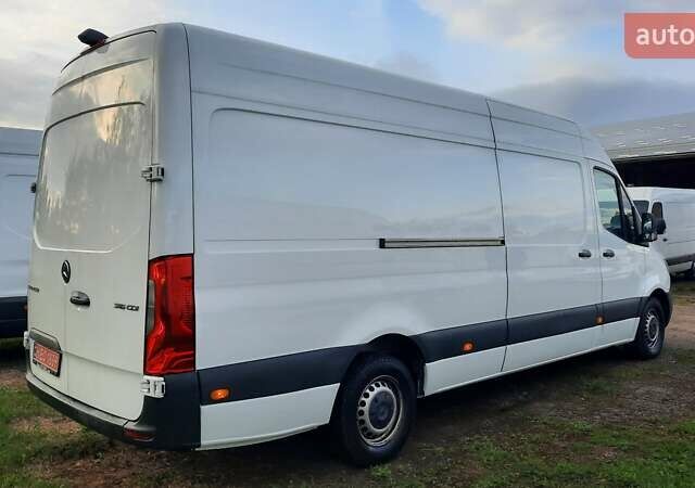Белый Мерседес Sprinter, объемом двигателя 2.2 л и пробегом 201 тыс. км за 26599 $, фото 57 на Automoto.ua