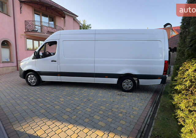 Белый Мерседес Sprinter, объемом двигателя 2.14 л и пробегом 346 тыс. км за 29400 $, фото 7 на Automoto.ua