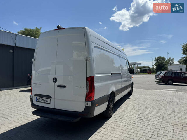 Білий Мерседес Sprinter, об'ємом двигуна 2.14 л та пробігом 150 тис. км за 25950 $, фото 5 на Automoto.ua