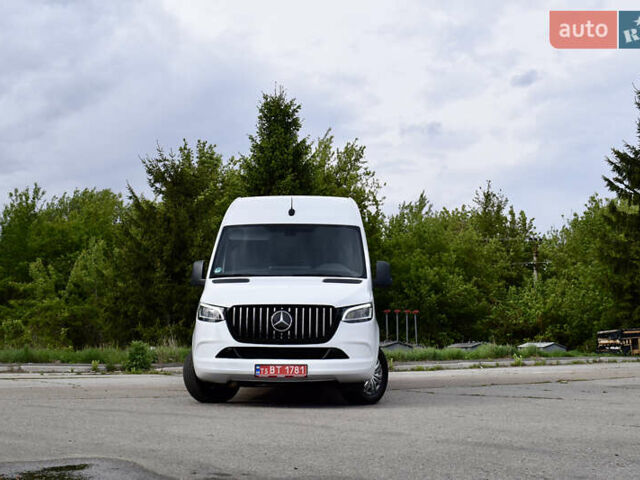 Белый Мерседес Sprinter, объемом двигателя 2.2 л и пробегом 280 тыс. км за 29000 $, фото 57 на Automoto.ua
