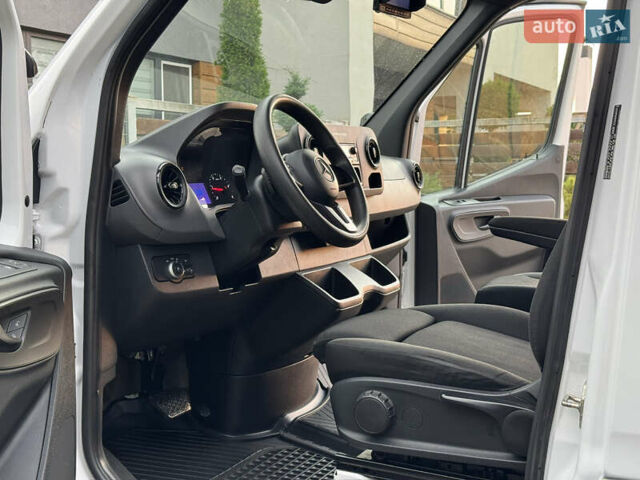 Білий Мерседес Sprinter, об'ємом двигуна 2.2 л та пробігом 254 тис. км за 24500 $, фото 80 на Automoto.ua