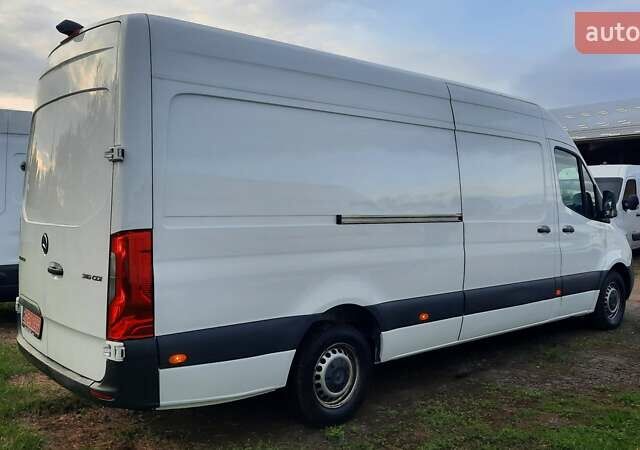 Белый Мерседес Sprinter, объемом двигателя 2.2 л и пробегом 201 тыс. км за 26599 $, фото 29 на Automoto.ua