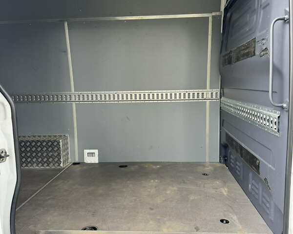Белый Мерседес Sprinter, объемом двигателя 2.14 л и пробегом 230 тыс. км за 26900 $, фото 23 на Automoto.ua