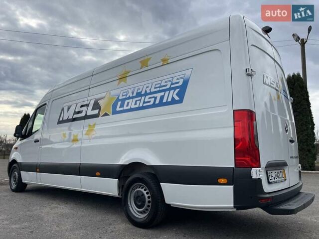 Белый Мерседес Sprinter, объемом двигателя 2.2 л и пробегом 300 тыс. км за 25500 $, фото 12 на Automoto.ua