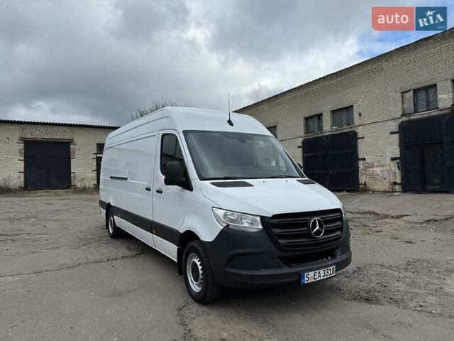 Белый Мерседес Sprinter, объемом двигателя 2.2 л и пробегом 299 тыс. км за 25600 $, фото 15 на Automoto.ua