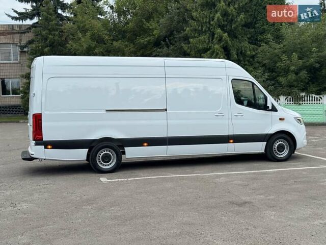 Белый Мерседес Sprinter, объемом двигателя 2.2 л и пробегом 243 тыс. км за 25800 $, фото 16 на Automoto.ua