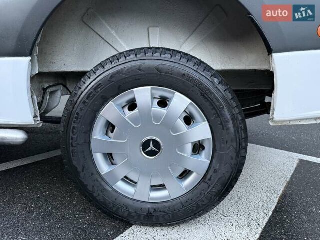 Мерседес Sprinter 2020 в Киеве на Automoto.ua Белый Мерседес Sprinter, объемом двигателя 2.2 л и пробегом 288 тыс. км за 23850 $, фото 9 на Automoto.ua
