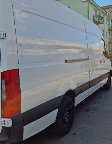 Белый Мерседес Sprinter, объемом двигателя 0 л и пробегом 73 тыс. км за 45000 $, фото 16 на Automoto.ua