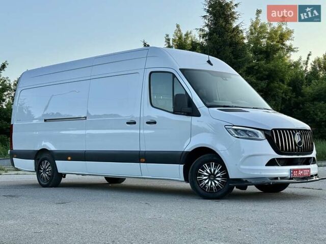 Белый Мерседес Sprinter, объемом двигателя 0 л и пробегом 290 тыс. км за 25000 $, фото 57 на Automoto.ua