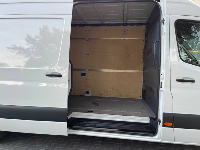 Білий Мерседес Sprinter, об'ємом двигуна 2.2 л та пробігом 337 тис. км за 24800 $, фото 8 на Automoto.ua