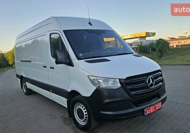 Белый Мерседес Sprinter, объемом двигателя 2.2 л и пробегом 174 тыс. км за 27500 $, фото 32 на Automoto.ua