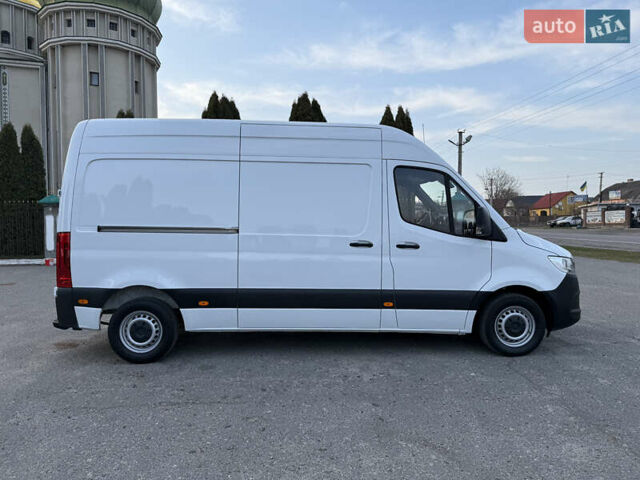 Белый Мерседес Sprinter, объемом двигателя 2.14 л и пробегом 230 тыс. км за 21500 $, фото 9 на Automoto.ua