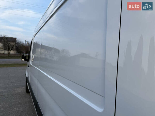 Белый Мерседес Sprinter, объемом двигателя 2.14 л и пробегом 230 тыс. км за 21500 $, фото 13 на Automoto.ua