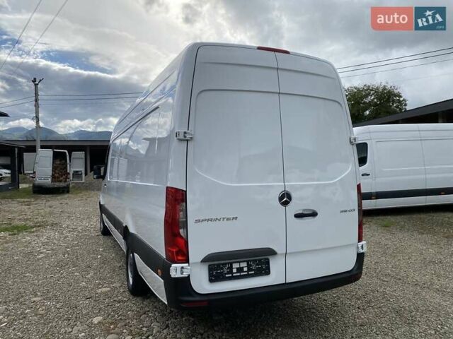 Белый Мерседес Sprinter, объемом двигателя 2.2 л и пробегом 193 тыс. км за 22850 $, фото 12 на Automoto.ua