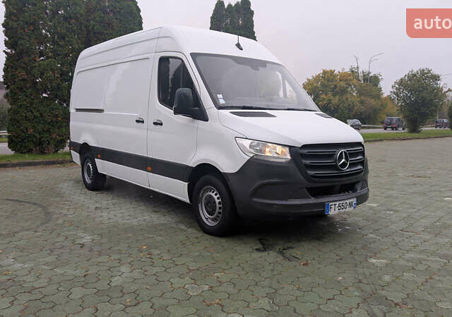 Белый Мерседес Sprinter, объемом двигателя 0 л и пробегом 212 тыс. км за 24200 $, фото 5 на Automoto.ua