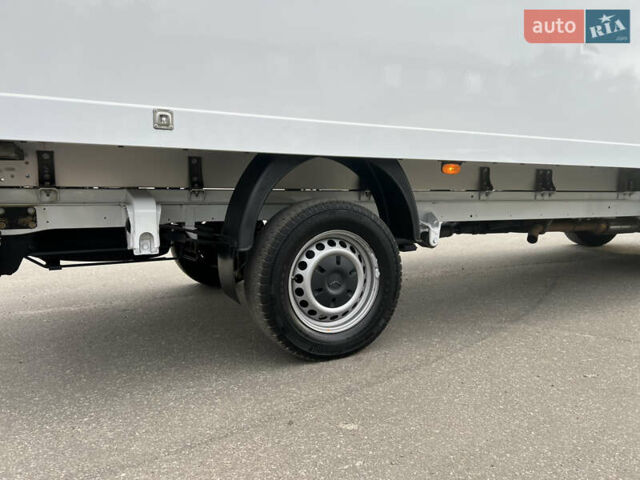 Белый Мерседес Sprinter, объемом двигателя 2.2 л и пробегом 260 тыс. км за 25500 $, фото 10 на Automoto.ua