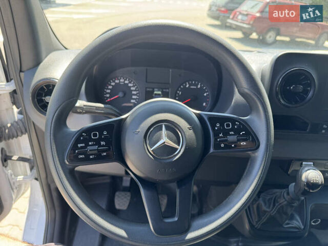 Білий Мерседес Sprinter, об'ємом двигуна 2.14 л та пробігом 150 тис. км за 25950 $, фото 18 на Automoto.ua